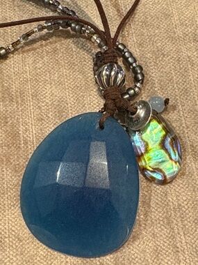 Silpada "Indigo Mood" Pendant Necklace Retired 925 Sterling, Quartzite & Abalone